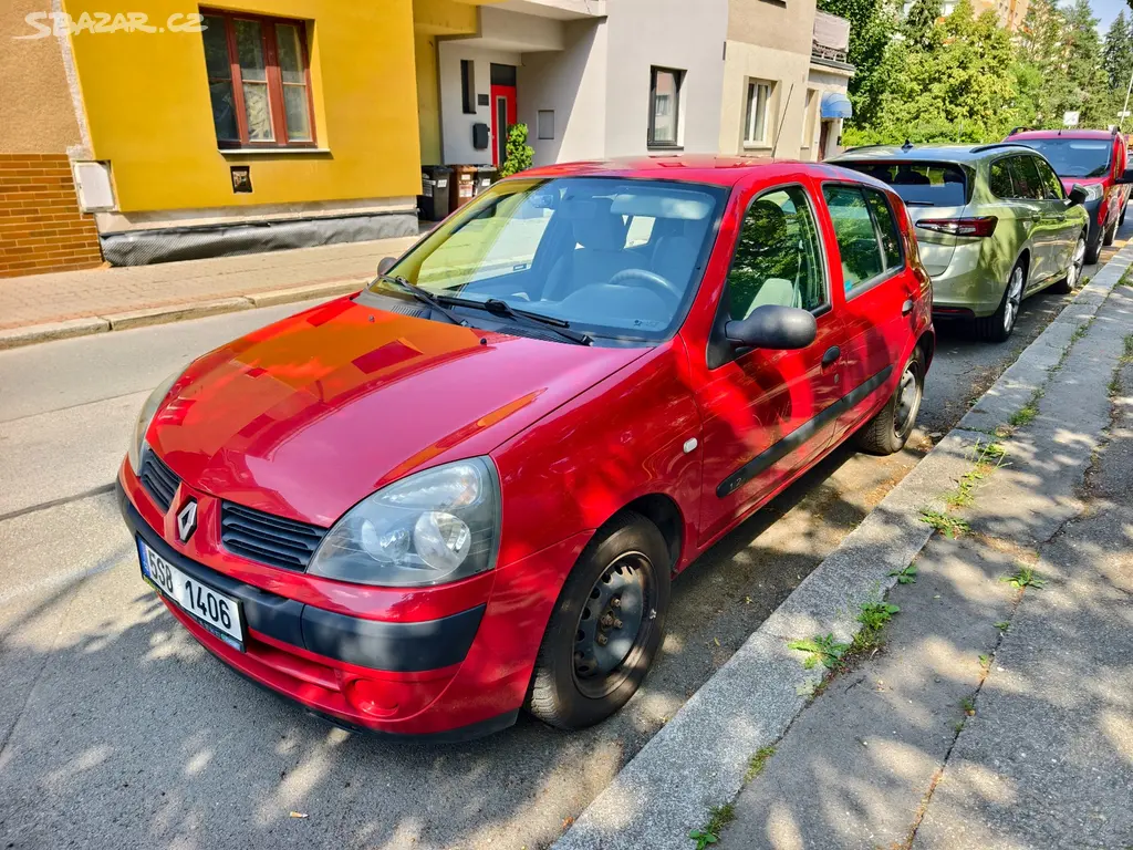 Renault clio na doježdění nebo opravu